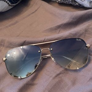 Quay High Key two tone aviator sunglasses! Great condition